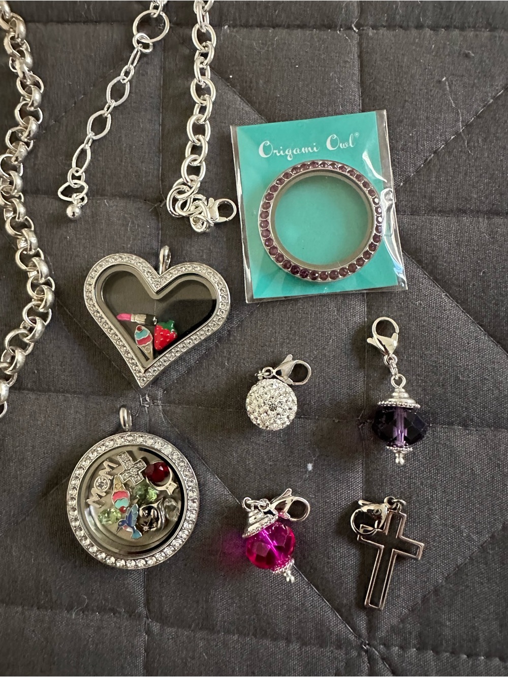 Origami Owl Lot Silver necklaces, bracelet, Lockets, Pendants, charms & inserts - Picture 2 of 7